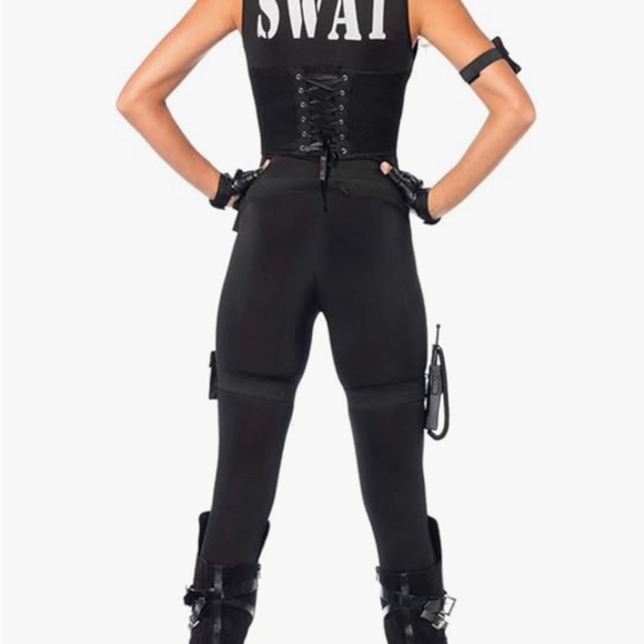Leg Avenue Women's 7 Piece Deluxe Swat Commander Costume With Baseball Cap - Picture 3 of 10